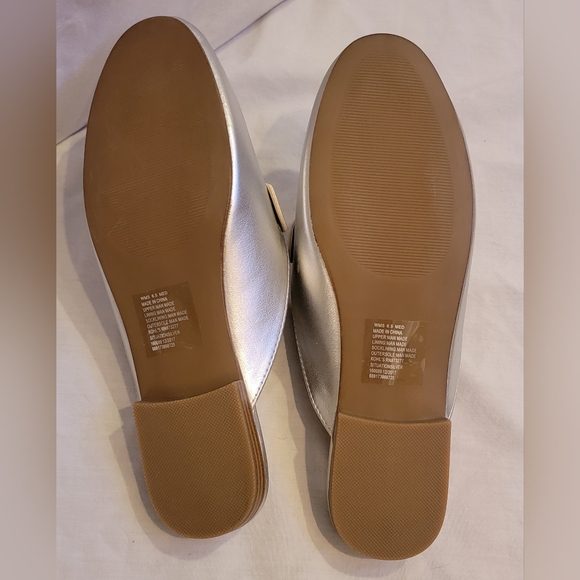 Apt. 9 NEW (without box) Metallic Silver Slides/Flats/Loafers Size 6.5 - Picture 5 of 5